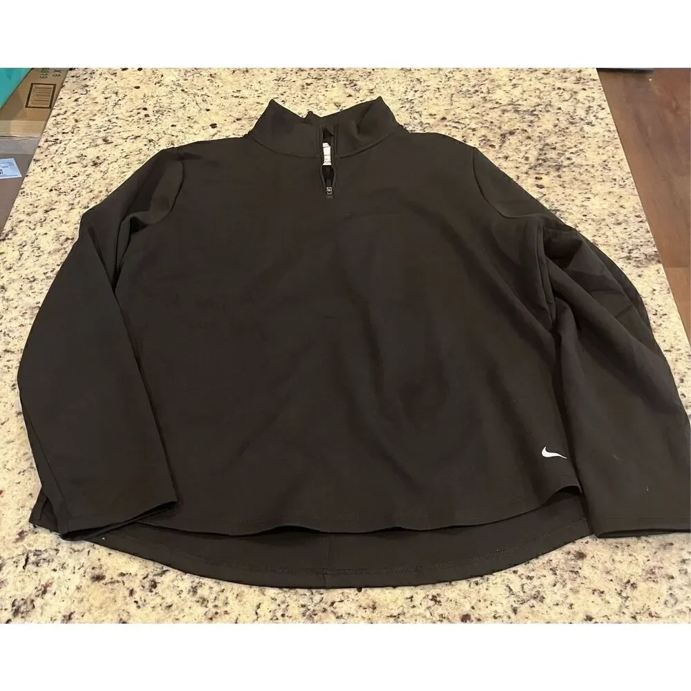 Nike Therma-FIT One Women's Long-Sleeve 1/2-Zip Top